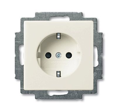Розетка ABB Basic55 Schuko с/з 16A 250V винтовой зажим chalet-белый 2CKA002011A6150 Розетка ABB Basic55 Schuko с/з 16A 250V винтовой зажим chalet-белый 2CKA002011A6150