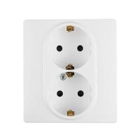 Розетка 2X2К+З Legrand Etika 16A 250V с/з со шторками безвинтовой зажим немецкий стандарт белый 672233