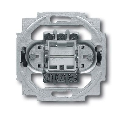 Выключатель одноклавишный трехполюсный ABB BJE 16A 250V 2CKA001011A0816 Выключатель одноклавишный трехполюсный ABB BJE 16A 250V 2CKA001011A0816