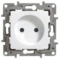 Розетка 2К Legrand Etika 16A 250V б/з винтовой зажим белая 672220