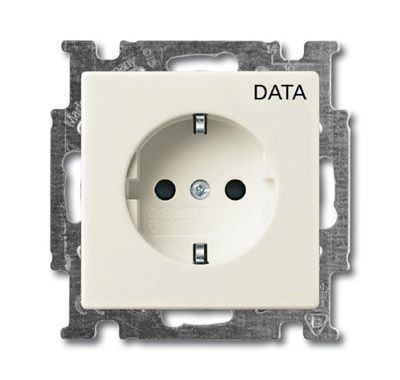 Розетка ABB Basic55 Schuko с/з 16A 250V Data безвинтовой зажим chalet-белый 2CKA002011A6145 Розетка ABB Basic55 Schuko с/з 16A 250V Data безвинтовой зажим chalet-белый 2CKA002011A6145