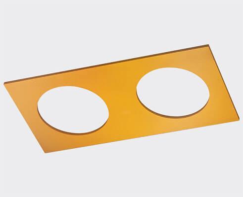 Рамка декоративная Italline Solo SP 02 gold Рамка декоративная Italline Solo SP 02 gold