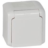 Розетка 2К+З Legrand Quteo 16A 250V с/з со шторками крышкой белая 782321