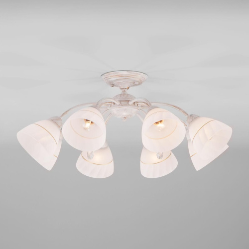 Потолочная люстра Eurosvet 30156/8 белый с золотом Потолочная люстра Eurosvet 30156/8 белый с золотом