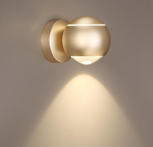 Настенный светодиодный светильник Odeon Light Elon 3915/9WL