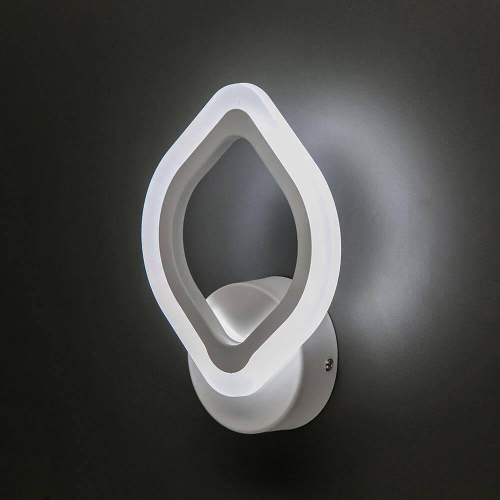 Бра Citilux Ромби CL236310