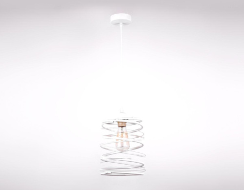 Подвесной светильник Ambrella light Traditional TR8400 Подвесной светильник Ambrella light Traditional TR8400