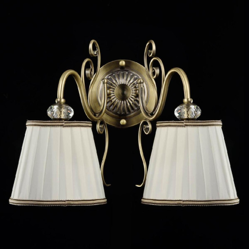 Бра Maytoni Vintage ARM420-02-R