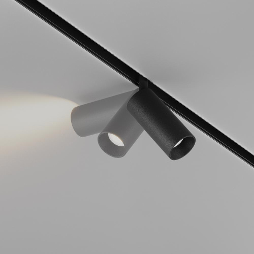 Трековый светодиодный светильник Maytoni Technica Focus Led TR032-4-5W3K-M-DS-B Трековый светодиодный светильник Maytoni Technica Focus Led TR032-4-5W3K-M-DS-B