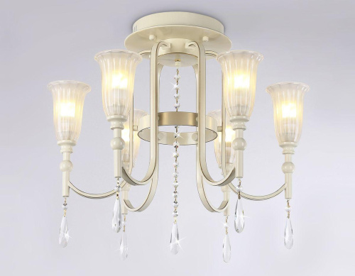 Подвесная люстра Ambrella light Traditional TR3242 Подвесная люстра Ambrella light Traditional TR3242