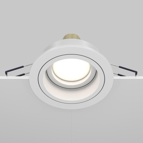 Встраиваемый светильник Maytoni Akron DL025-2-01W