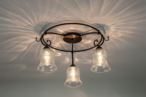 Потолочная люстра Escada 313/3PL