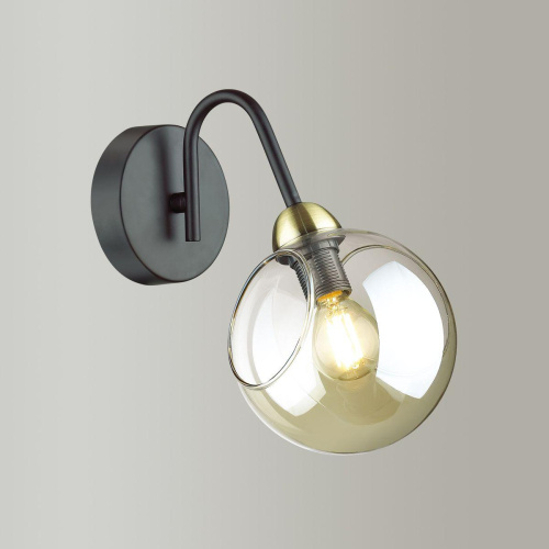 Бра Lumion Tiana 4518/1W