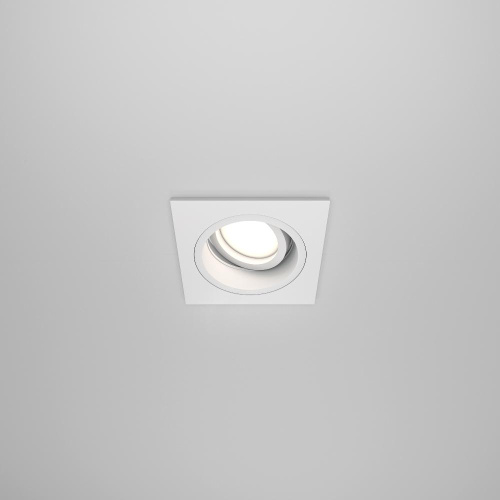 Встраиваемый светильник Maytoni Akron DL026-2-01W