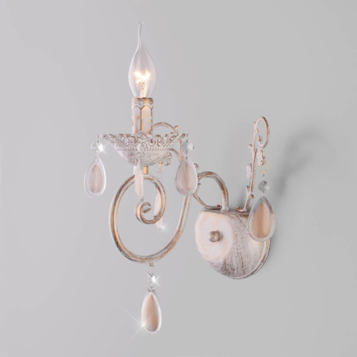 Бра Eurosvet 10009/1 золото с белым Бра Eurosvet 10009/1 золото с белым