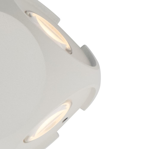 Уличный настенный светодиодный светильник Maytoni Knightsbridge O014WL-L4W