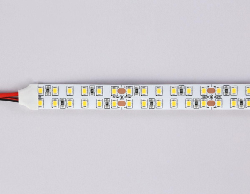 Светодиодная лента Ambrella Light 24W/m 240LED/m 2835SMD теплый белый 5M GS3701