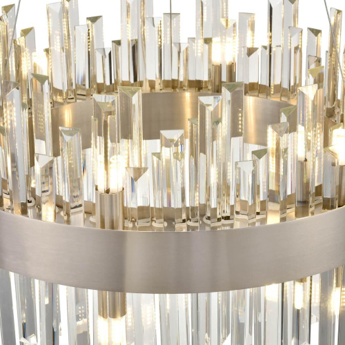 Подвесная люстра Vele Luce Regina VL3135P12 Подвесная люстра Vele Luce Regina VL3135P12