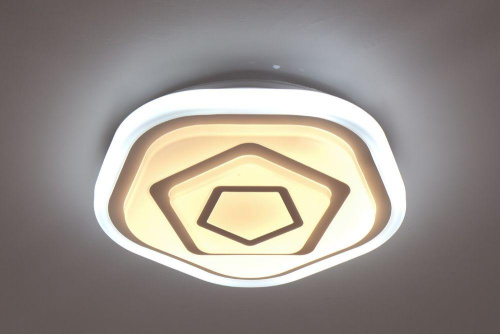 Потолочный светодиодный светильник Escada 10233/S LED Потолочный светодиодный светильник Escada 10233/S LED