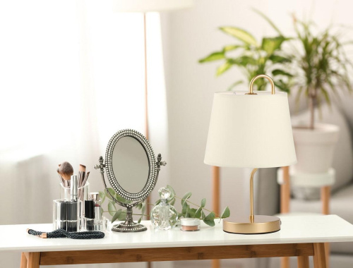 Настольная лампа MW-Light Вега 329032801