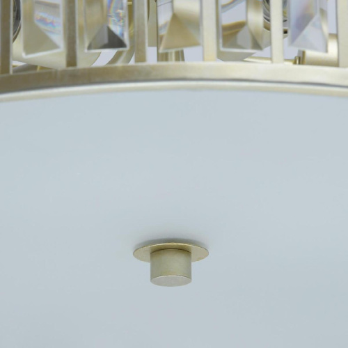 Потолочный светильник MW-Light Монарх 1 121010205