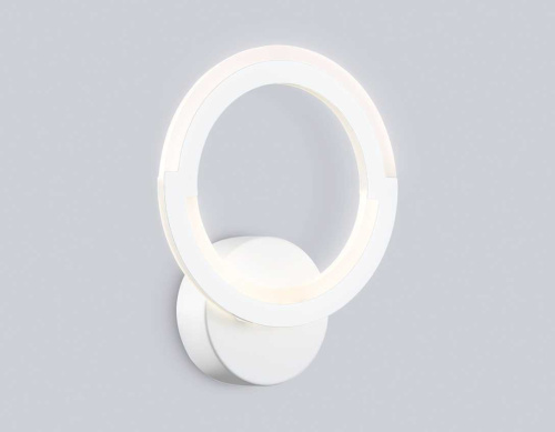 Светильник светодиодный настенный Ambrella light ACRYLICA FA8946 Светильник светодиодный настенный Ambrella light ACRYLICA FA8946