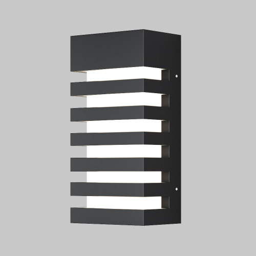 Настенный светильник (бра) Outdoor O034WL-01B