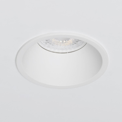 Потолочный светильник De Markt Прайм 850010101