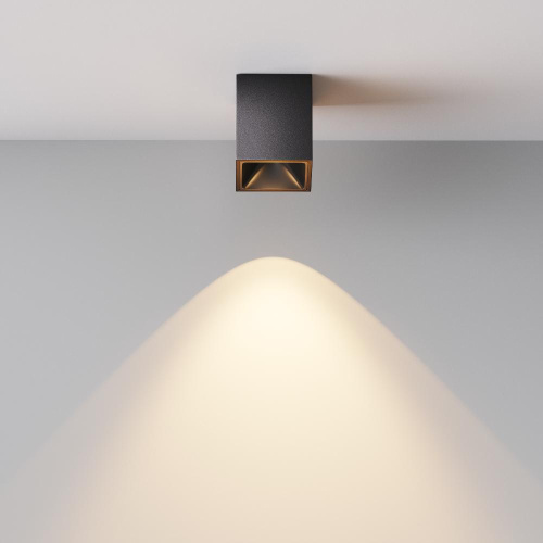 Потолочный светильник Technical C065CL-8W3K-SQ-B Потолочный светильник Technical C065CL-8W3K-SQ-B