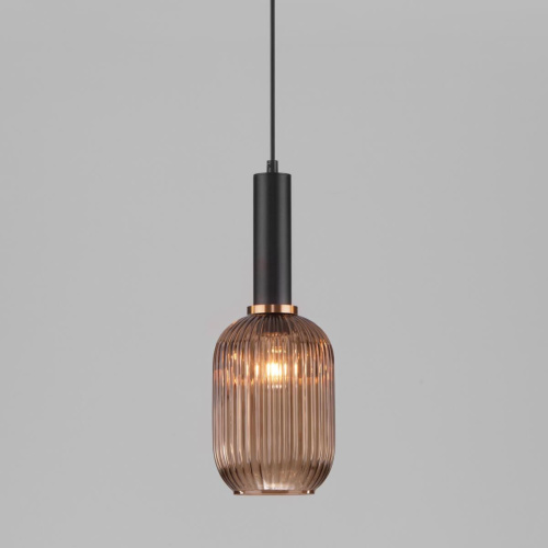 Подвесной светильник Eurosvet 50181/1 янтарь Подвесной светильник Eurosvet 50181/1 янтарь