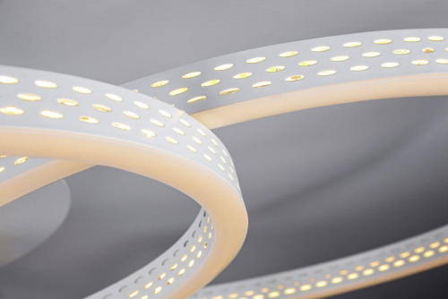 Потолочная светодиодная люстра Escada 10240/6LED