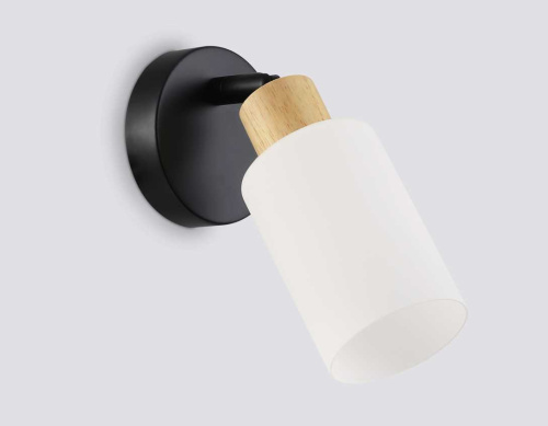 Настенно-потолочный спот Ambrella light TRADITIONAL TR8720