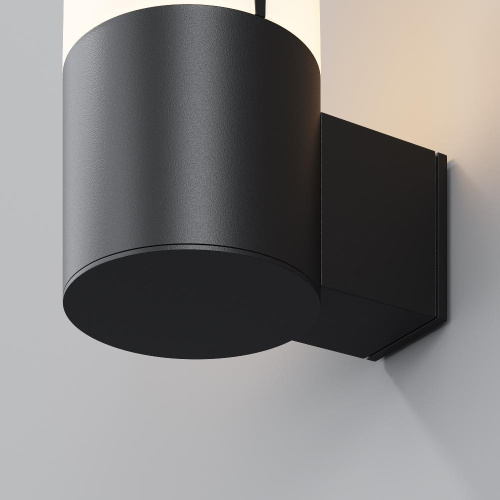 Уличный настенный светильник Maytoni Piccadilly O016WL-01B Уличный настенный светильник Maytoni Piccadilly O016WL-01B