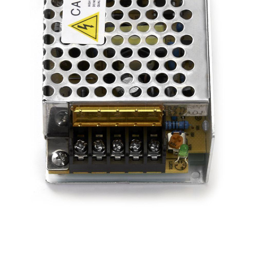 Блок питания для светодиодной ленты Feron LB002 12V 30W IP20 2,5A 41349 Блок питания для светодиодной ленты Feron LB002 12V 30W IP20 2,5A 41349
