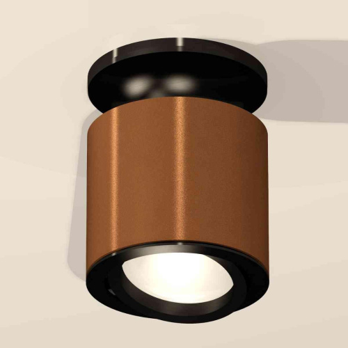 Комплект накладного светильника Ambrella light Techno Spot XS7404100 SCF/PBK кофе песок/черный полированный (N7926, C7404, N7002) Комплект накладного светильника Ambrella light Techno Spot XS7404100 SCF/PBK кофе песок/черный полированный (N7926, C7404, N7002)