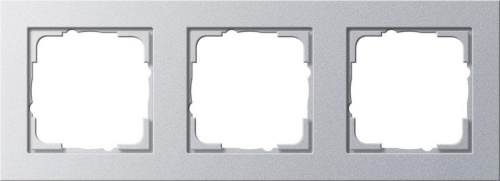 Рамка 3-постовая Gira E2 алюминий 021325
