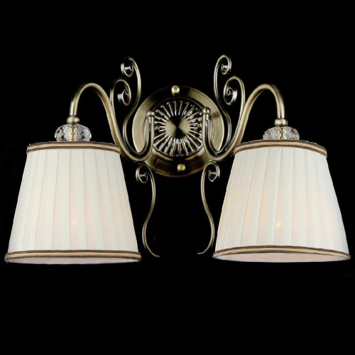 Бра Maytoni Vintage ARM420-02-R