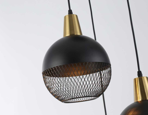 Светильник подвесной Ambrella light TRADITIONAL TR8505 Светильник подвесной Ambrella light TRADITIONAL TR8505