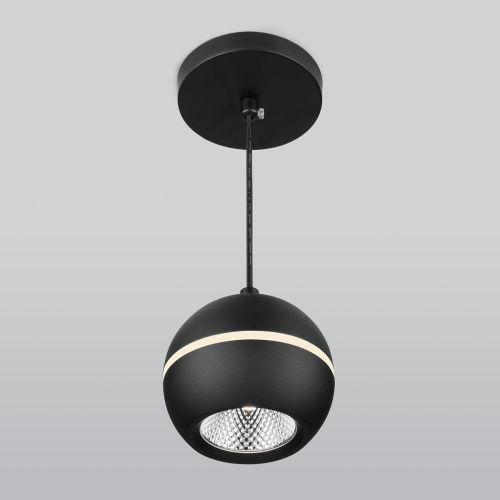 Подвесной светодиодный светильник Elektrostandard DLS023 9W 4200K черный a047775 Подвесной светодиодный светильник Elektrostandard DLS023 9W 4200K черный a047775