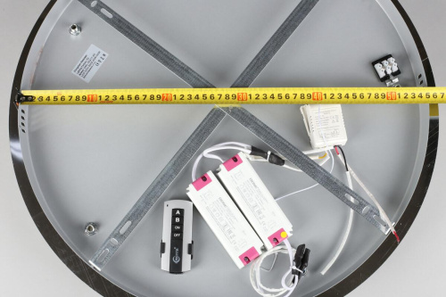 Потолочный светодиодный светильник Omnilux Lonato OML-00417-80