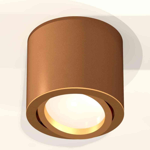 Комплект накладного светильника Ambrella light Techno Spot XS7404001 SCF/PYG кофе песок/золото желтое полированное (C7404, N7004) Комплект накладного светильника Ambrella light Techno Spot XS7404001 SCF/PYG кофе песок/золото желтое полированное (C7404, N7004)
