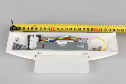 Настенный светодиодный светильник Omnilux Nettuno OML-12011-04