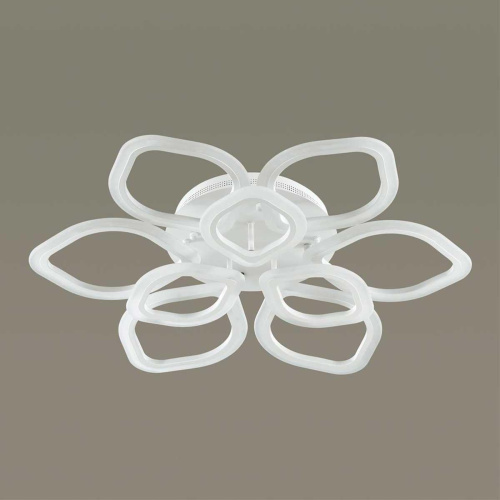 Потолочная светодиодная люстра Lumion Ariel 3770/99CL