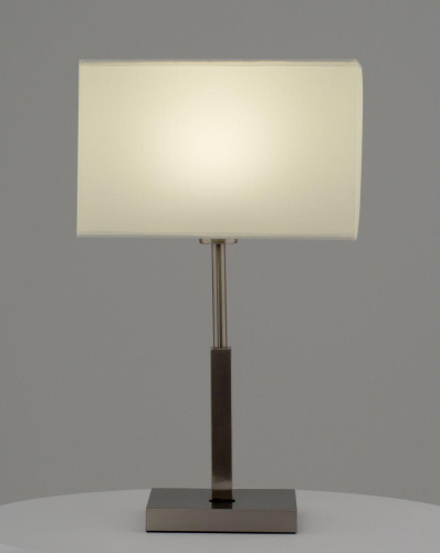 Настольная лампа Moderli Solitude V11138-1T