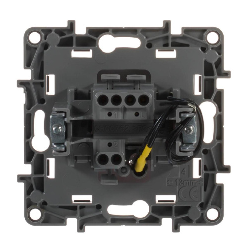 Переключатель одноклавишный Legrand Etika с подсветкой 10A 250V белый 672215