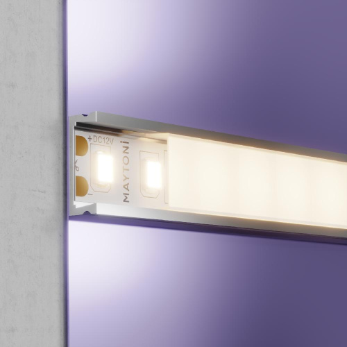 Светодиодная лента Maytoni Technical 14,4W/m 120LED/m 2835SMD теплый белый 5M 10114 Светодиодная лента Maytoni Technical 14,4W/m 120LED/m 2835SMD теплый белый 5M 10114