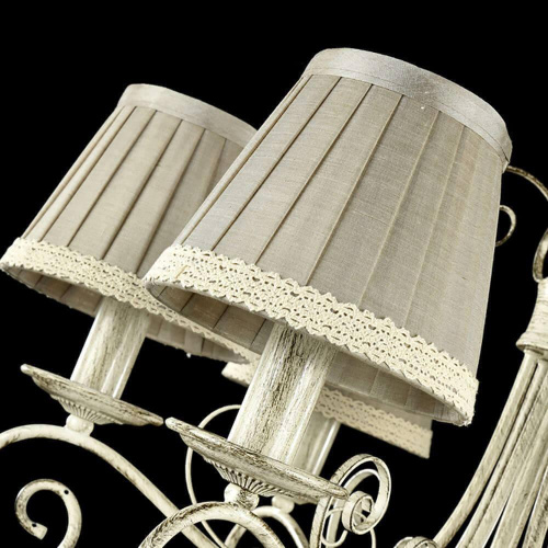 Подвесная люстра Maytoni Felicita ARM029-06-W Подвесная люстра Maytoni Felicita ARM029-06-W