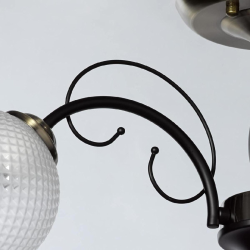 Потолочная люстра De Markt City Альфа 324015203