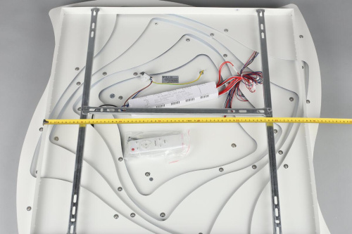 Потолочная светодиодная люстра Omnilux Benevello OML-07807-410