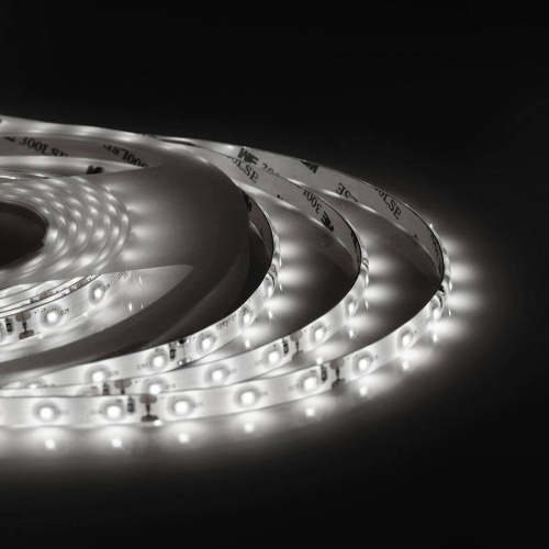 Светодиодная влагозащищенная лента Apeyron 4,8W/m 60Led/m 3528SMD дневной белый 5M 00-147 Светодиодная влагозащищенная лента Apeyron 4,8W/m 60Led/m 3528SMD дневной белый 5M 00-147